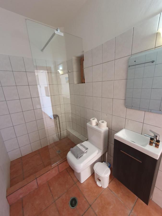 Stoupa Mani Tower Lejlighed Eksteriør billede